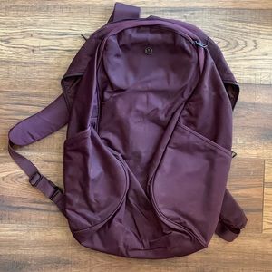 Lululemon Out of Range 20L backpack